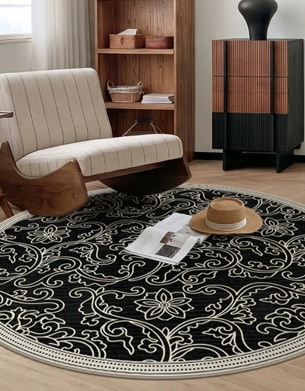 Vintage Round Accent Rug