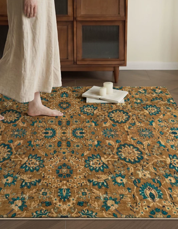 French Heritage Accent Rug